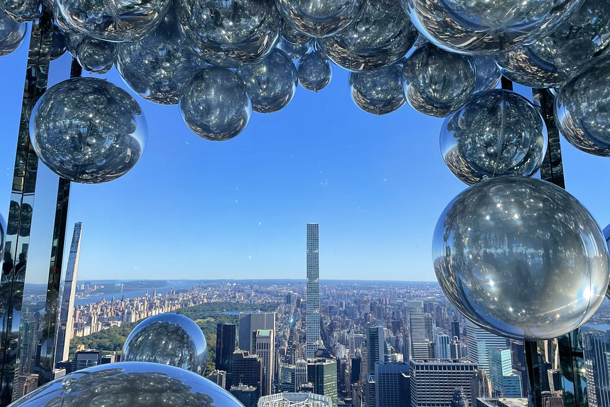 Summit One Vanderbilt Metallic Orbs